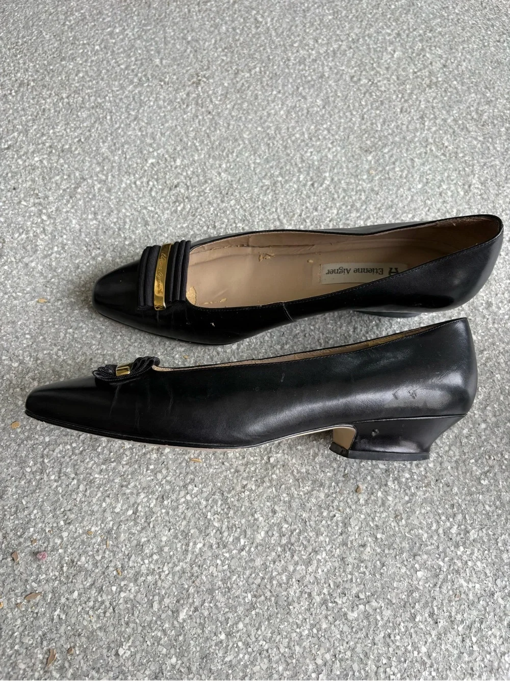 Vintage Etienne Aigner pumps size 9